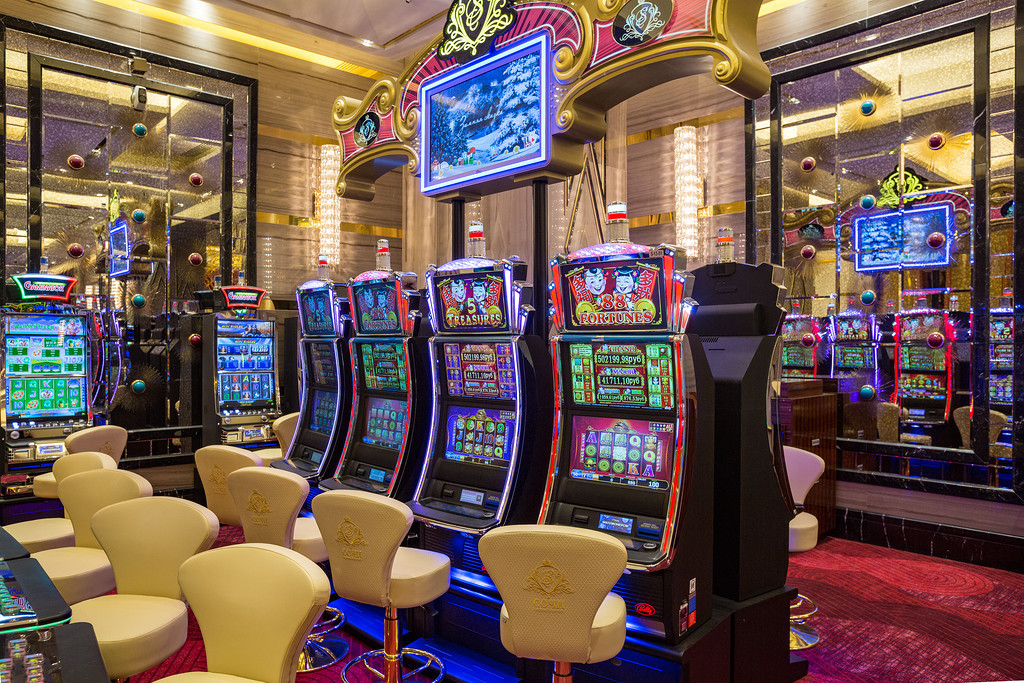 Скачать казино сочи игровые автоматы онлайн бесплатно на реальные деньги играть и в игровые автоматы лягушки